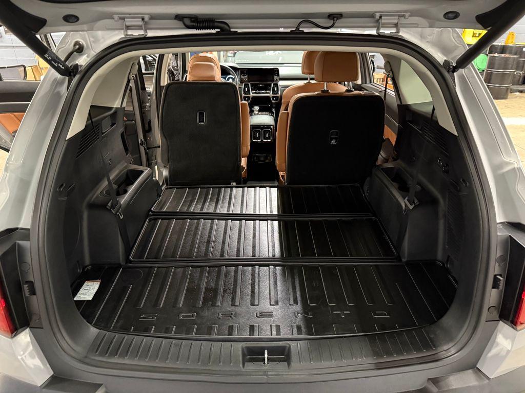 used 2023 Kia Sorento car, priced at $34,988