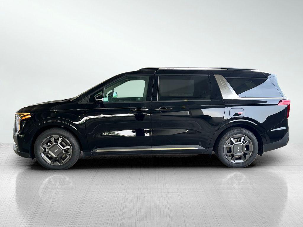 new 2025 Kia Carnival car, priced at $47,388