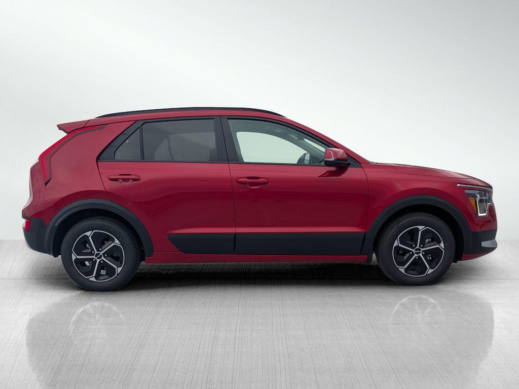new 2025 Kia Niro car, priced at $30,030