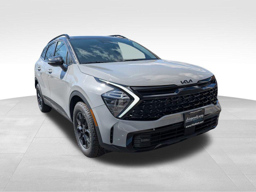 new 2025 Kia Sportage car, priced at $35,353