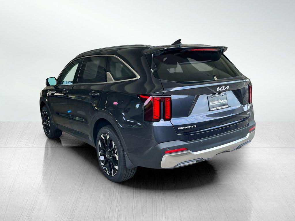 new 2025 Kia Sorento car, priced at $39,108