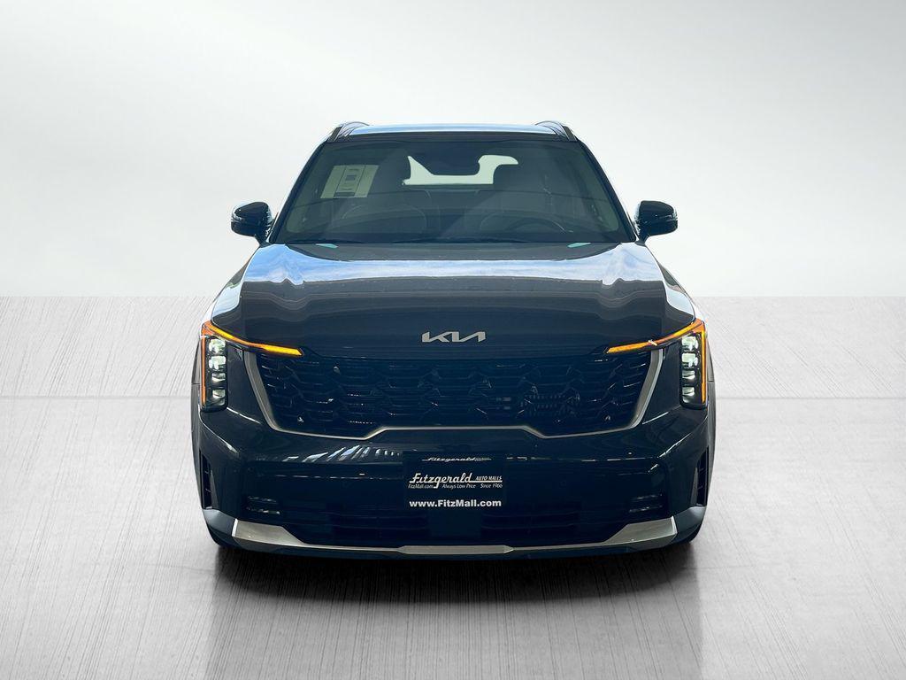 new 2025 Kia Sorento car, priced at $39,108