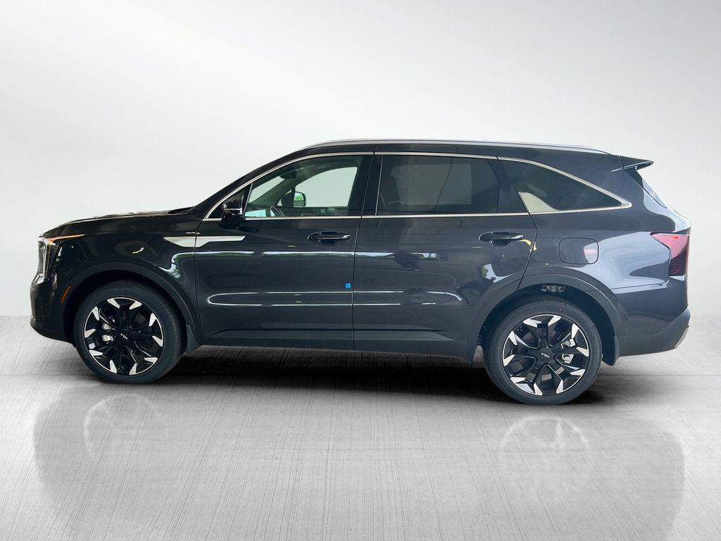 new 2025 Kia Sorento car, priced at $39,108