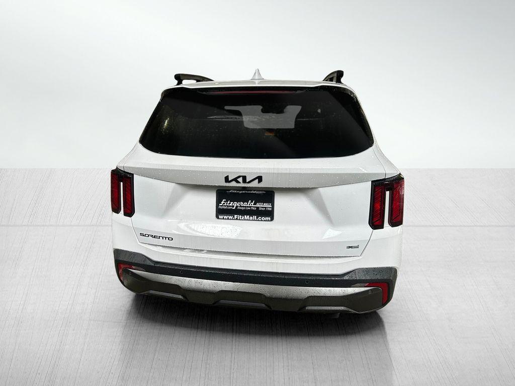 new 2025 Kia Sorento car, priced at $40,492