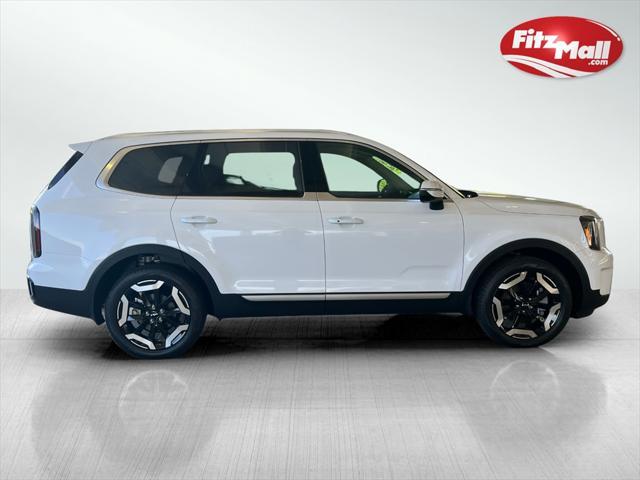 new 2025 Kia Telluride car, priced at $45,710
