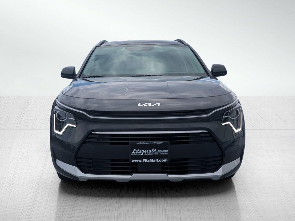 new 2025 Kia Niro car, priced at $29,657