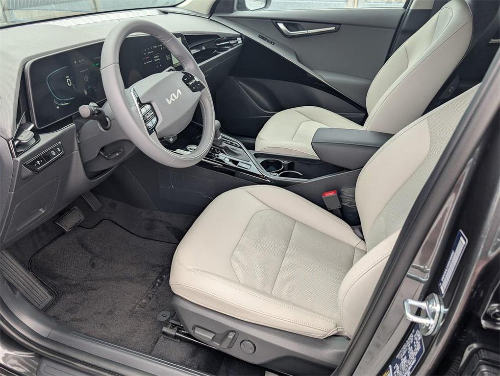 new 2025 Kia Niro car, priced at $29,657