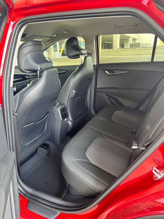 new 2025 Kia Niro car, priced at $30,166