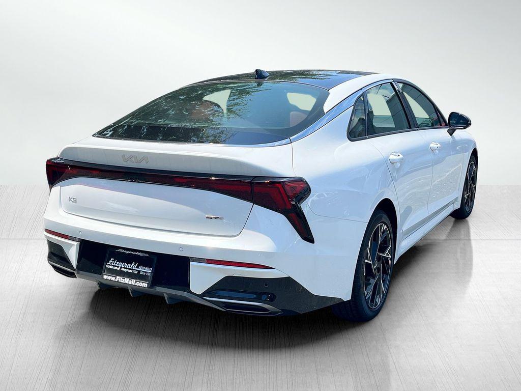 new 2025 Kia K5 car, priced at $30,508