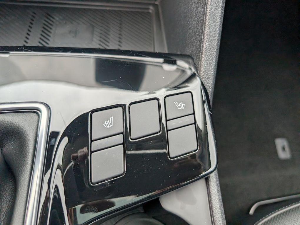 new 2025 Kia Sportage car, priced at $32,421