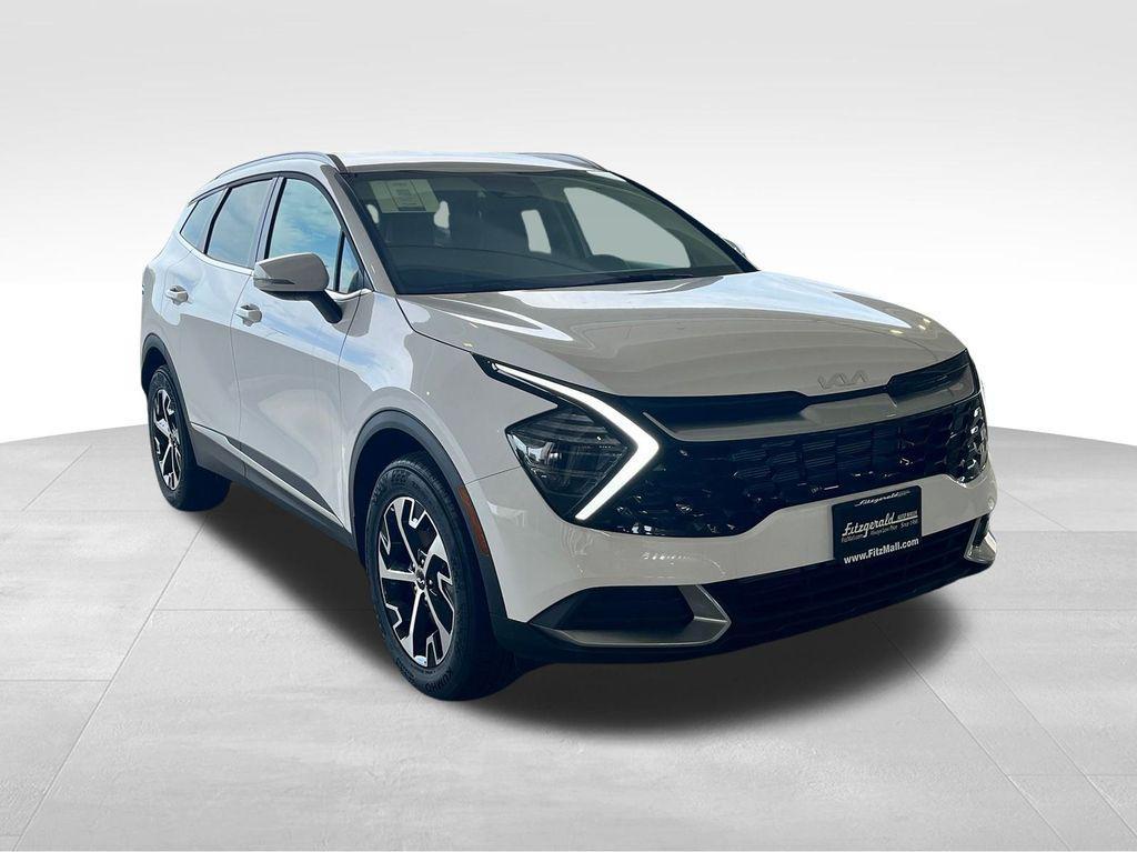 new 2025 Kia Sportage car, priced at $31,459