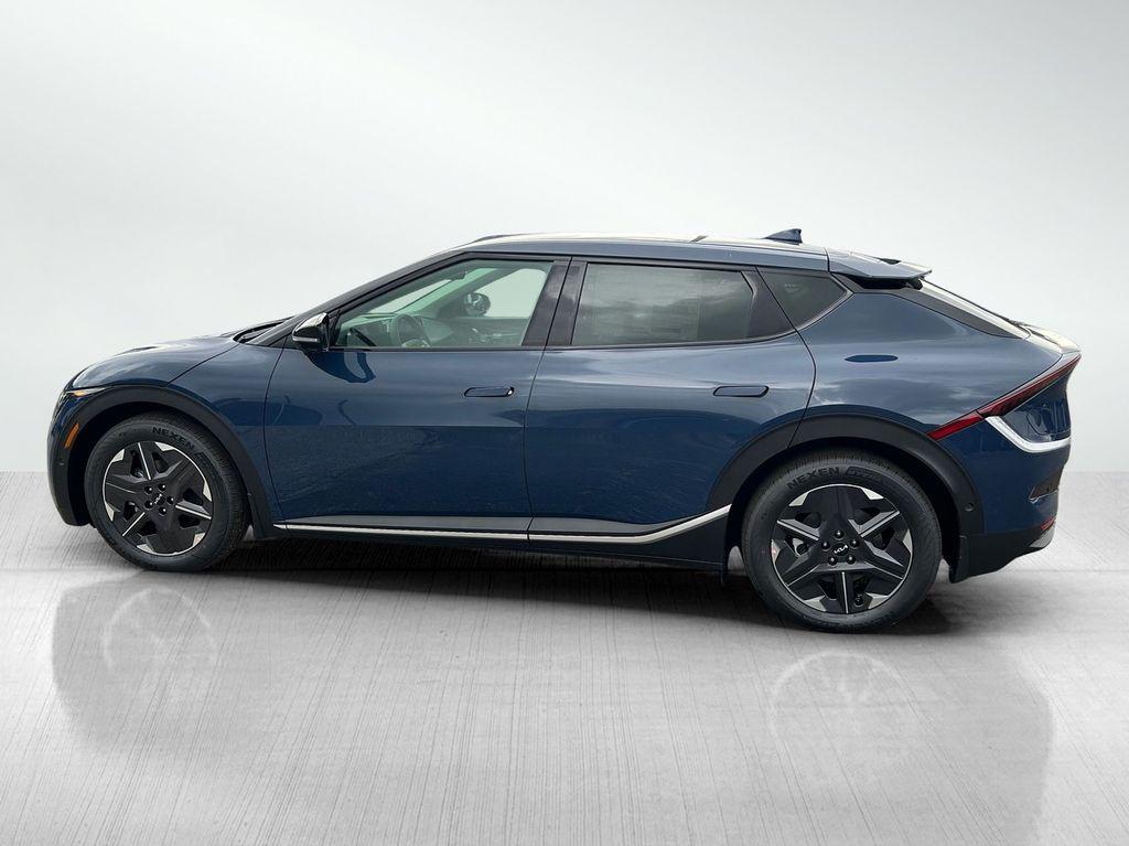 new 2025 Kia EV6 car, priced at $44,231