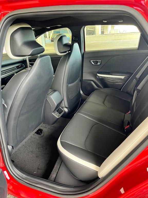 new 2025 Kia K4 car, priced at $27,524