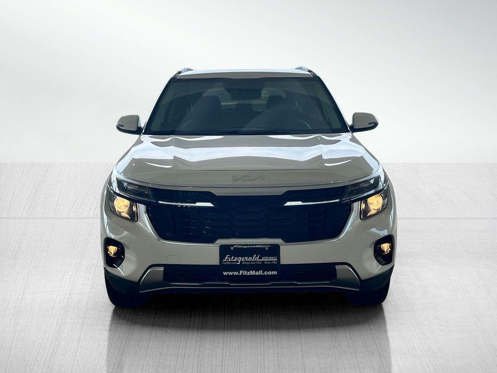 new 2025 Kia Seltos car, priced at $27,281
