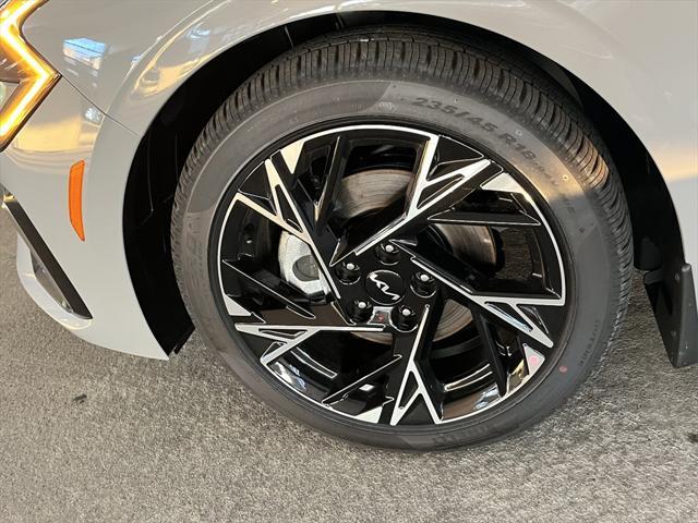 new 2025 Kia K5 car, priced at $31,619