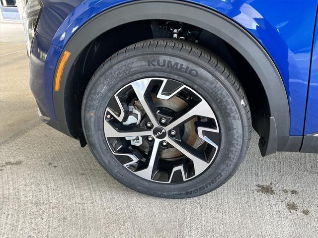 new 2025 Kia Sportage car, priced at $32,837