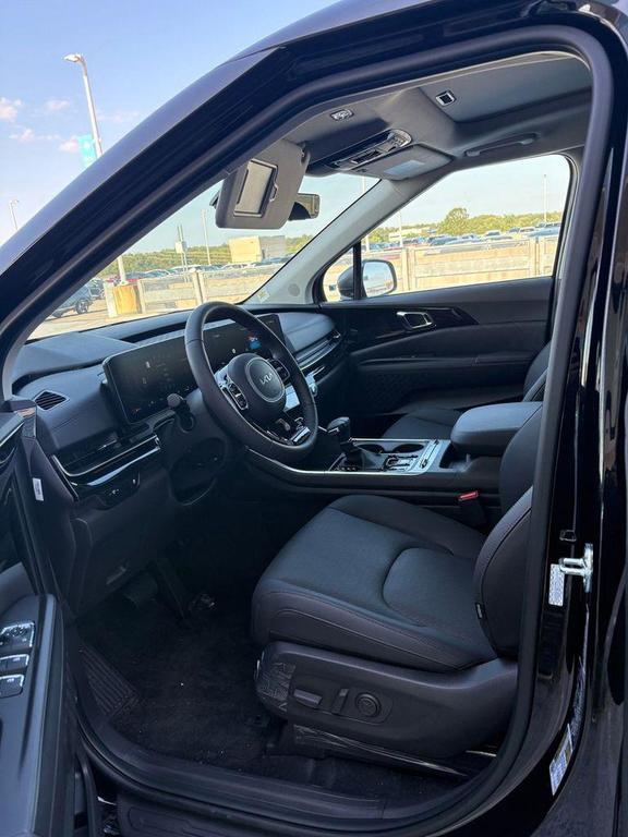 new 2026 Kia Carnival car, priced at $50,589