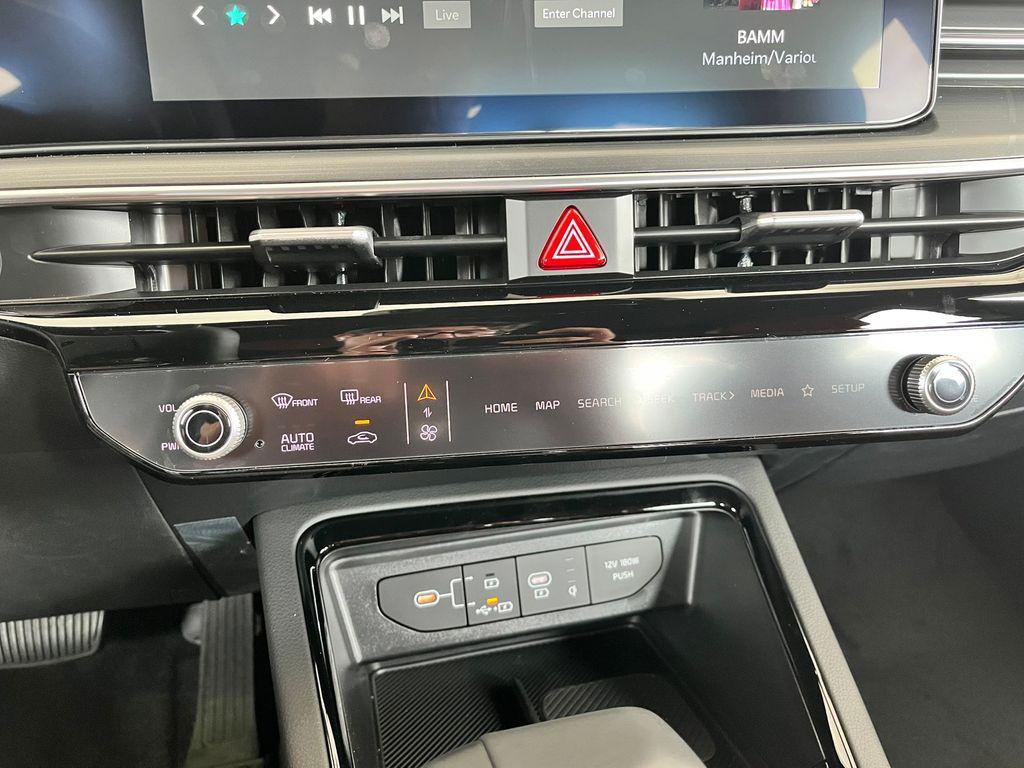 new 2025 Kia K5 car, priced at $32,083
