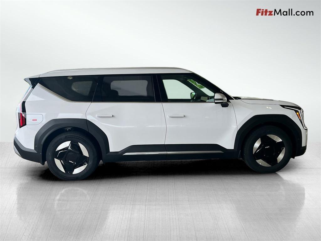new 2026 Kia EV9 car, priced at $59,375