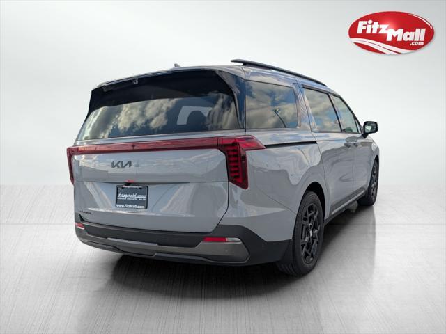 new 2025 Kia Carnival car, priced at $54,424