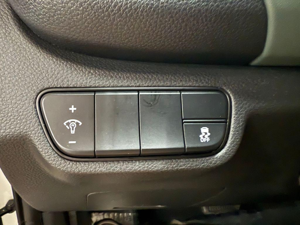 used 2024 Kia Seltos car, priced at $24,988