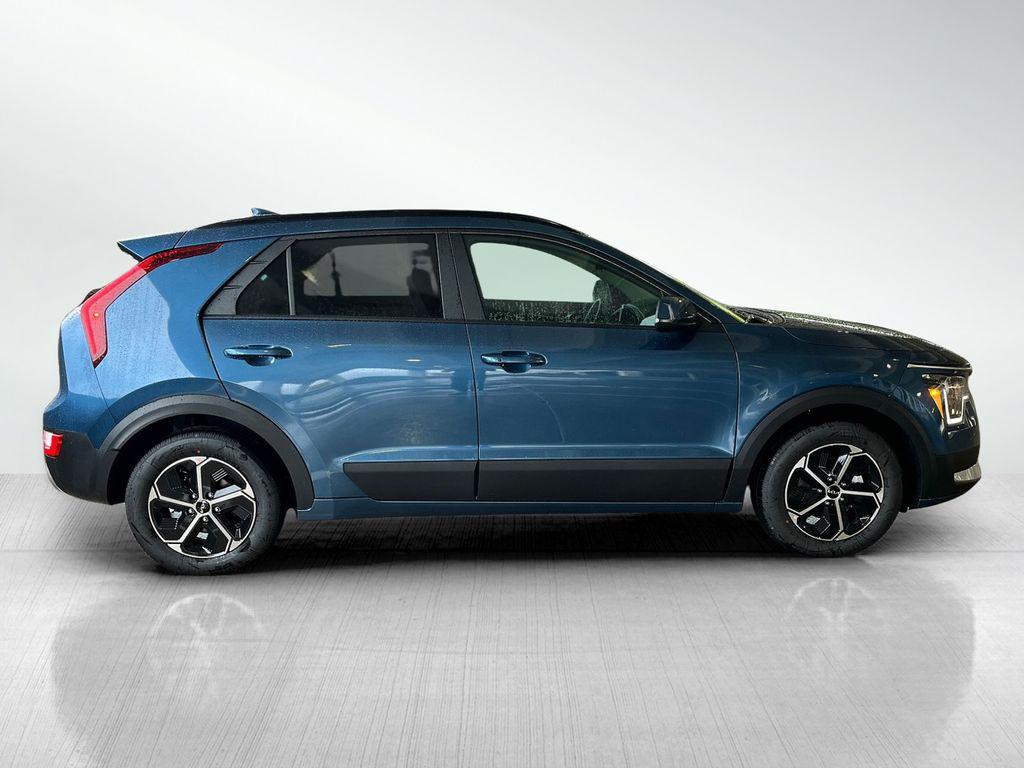 new 2025 Kia Niro Plug-In Hybrid car, priced at $34,027