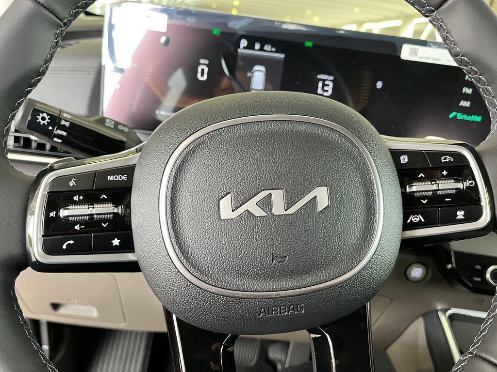 new 2026 Kia Carnival Hybrid car, priced at $43,622