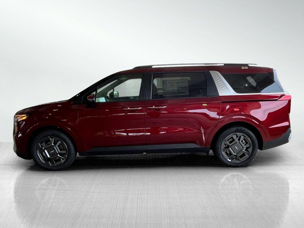 new 2026 Kia Carnival Hybrid car, priced at $43,622
