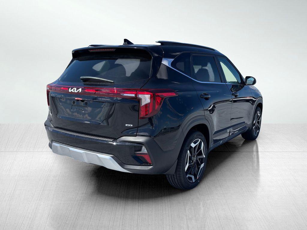 new 2025 Kia Seltos car, priced at $31,428