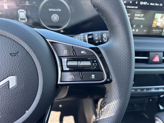 new 2025 Kia Seltos car, priced at $33,428