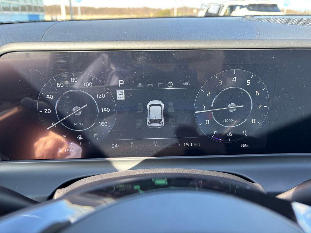 new 2025 Kia Seltos car, priced at $31,428