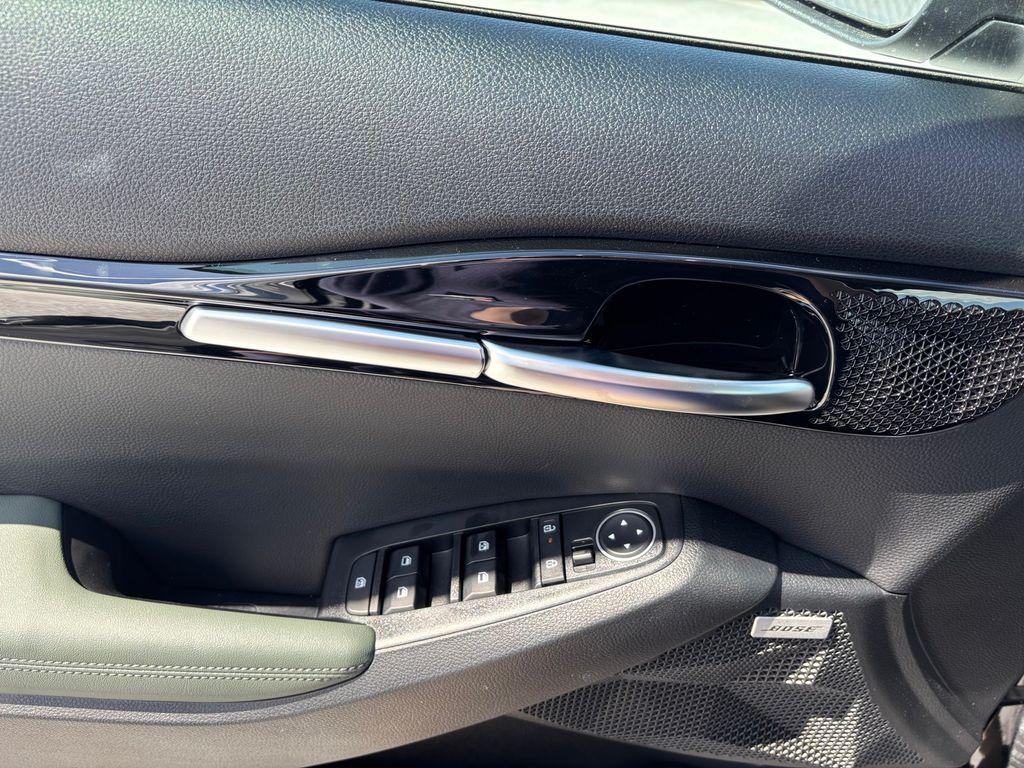 new 2025 Kia Seltos car, priced at $31,428