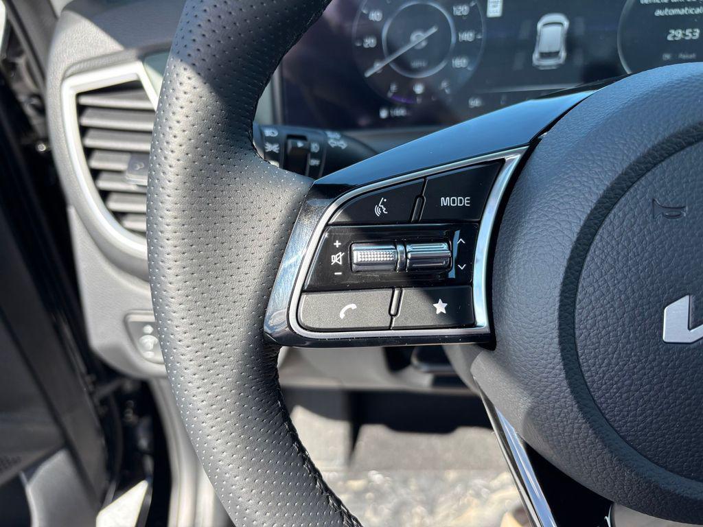 new 2025 Kia Seltos car, priced at $31,428