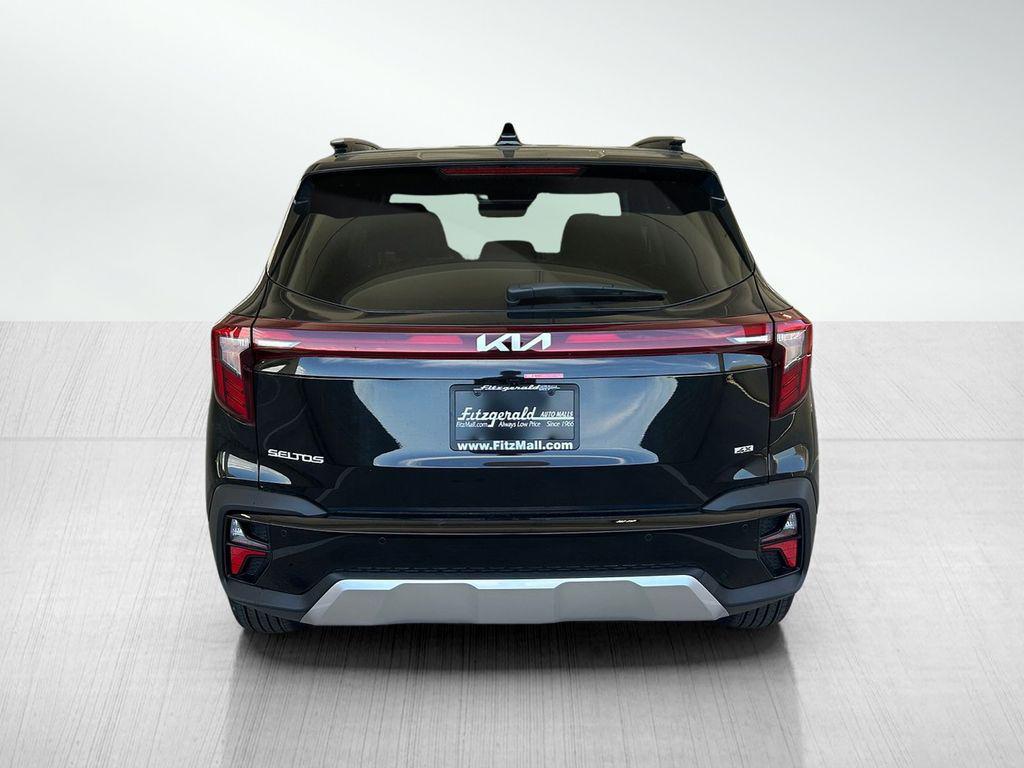 new 2025 Kia Seltos car, priced at $28,317