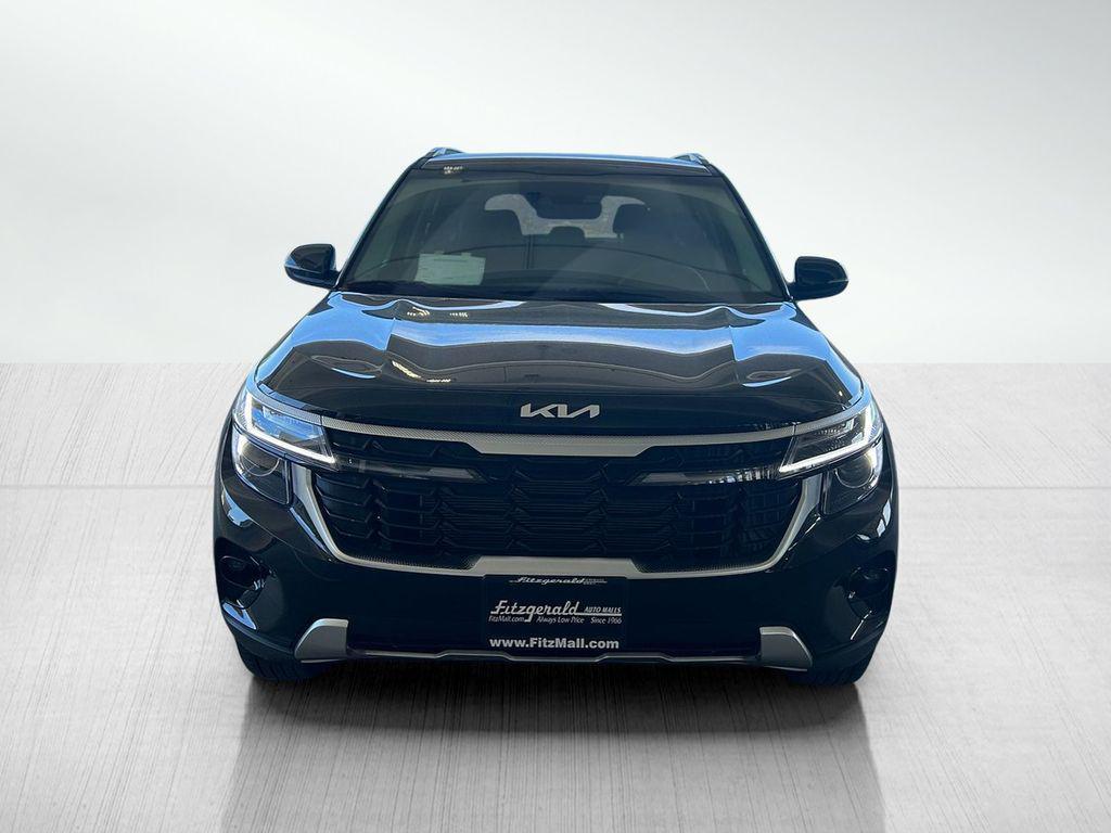 new 2025 Kia Seltos car, priced at $28,317