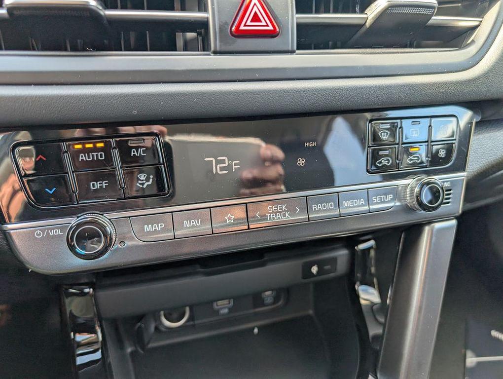 new 2025 Kia Seltos car, priced at $27,945