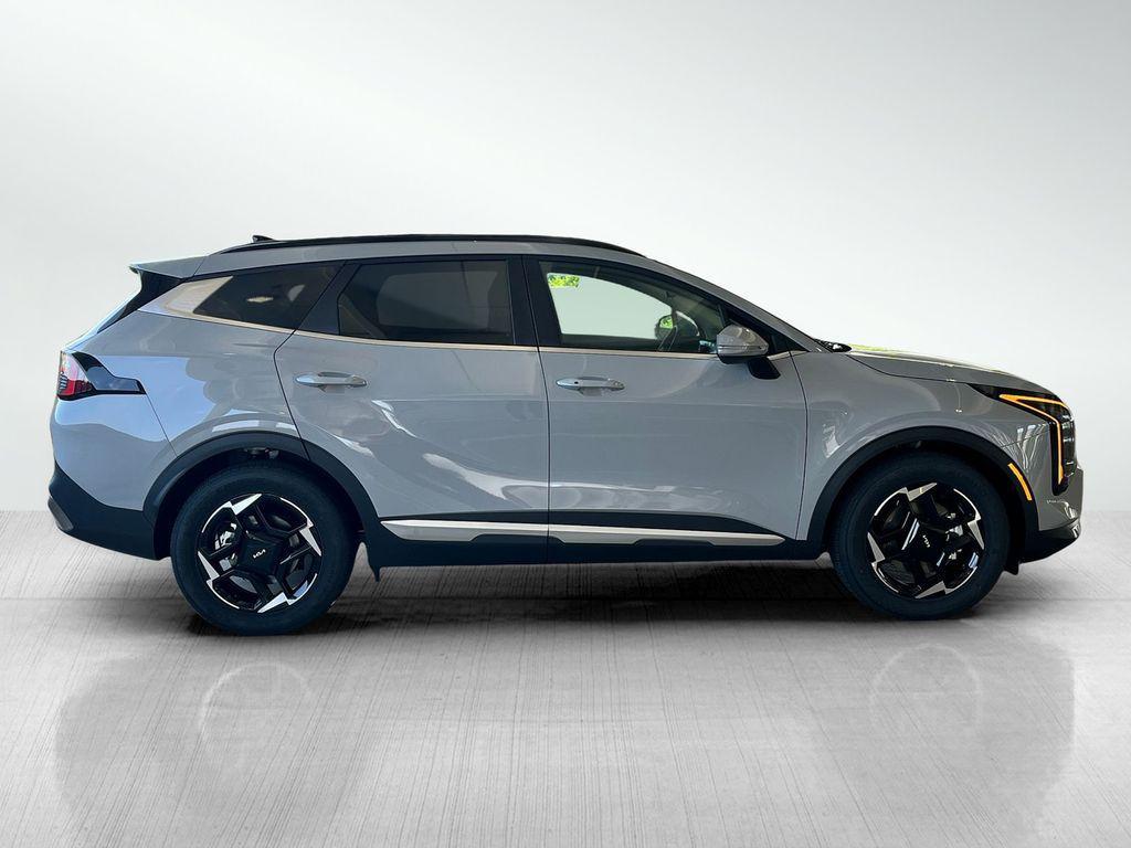 new 2026 Kia Sportage car, priced at $32,145
