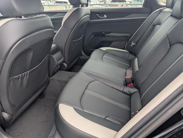 new 2025 Kia K5 car, priced at $30,153