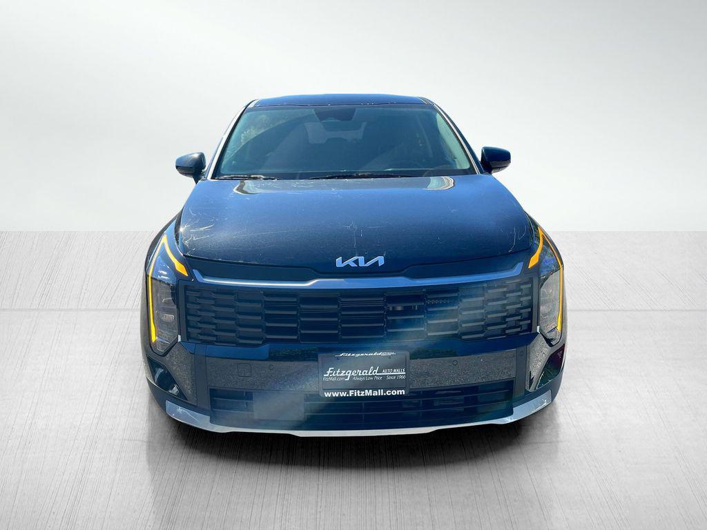 new 2026 Kia Sportage Hybrid car, priced at $31,258