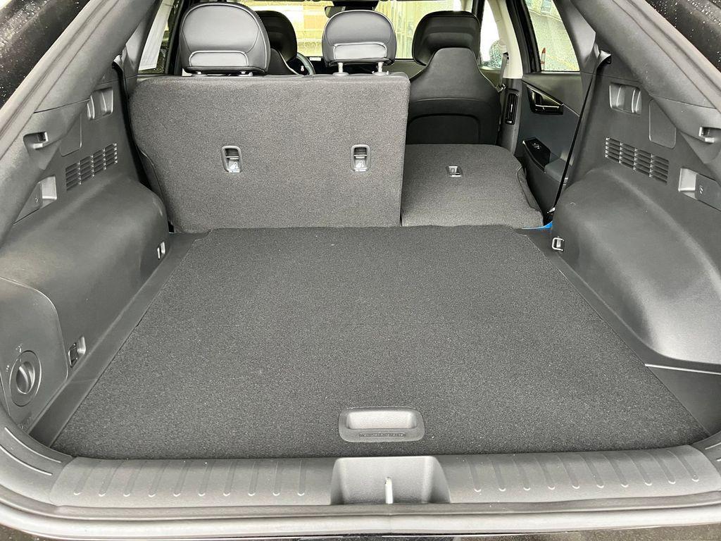 new 2025 Kia EV6 car, priced at $46,704