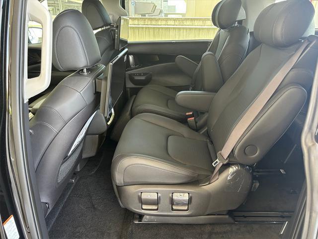 new 2025 Kia Carnival car, priced at $53,424