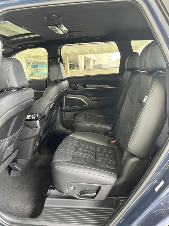 new 2025 Kia Telluride car, priced at $47,689