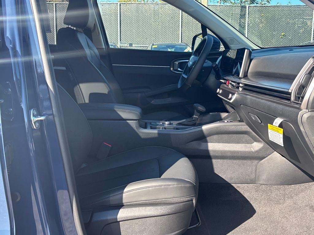 new 2026 Kia Sorento car, priced at $36,627