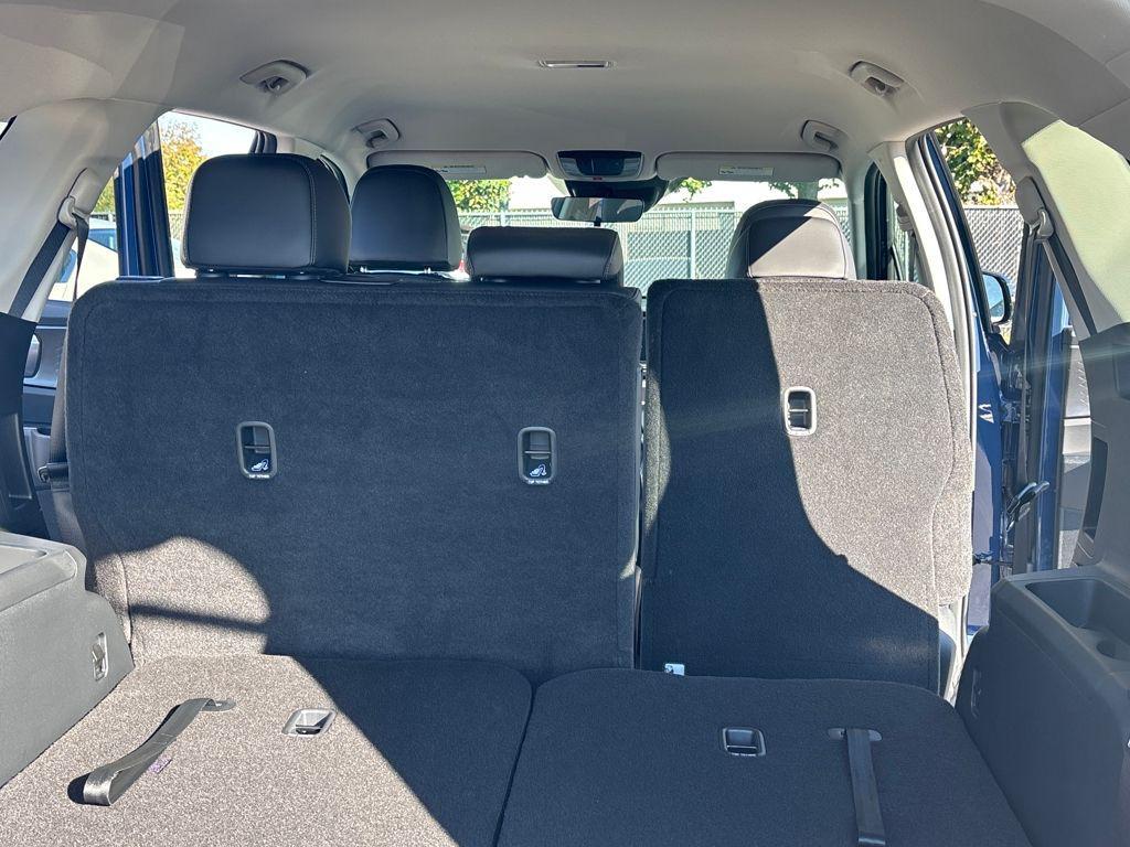 new 2026 Kia Sorento car, priced at $36,627