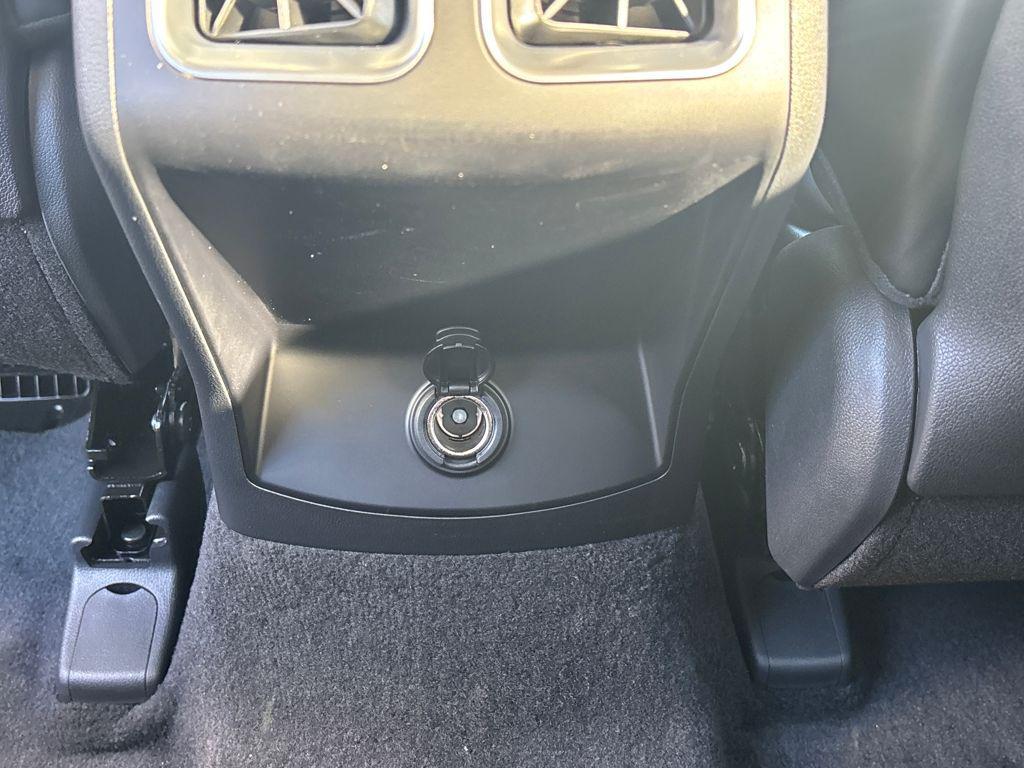 new 2026 Kia Sorento car, priced at $36,627