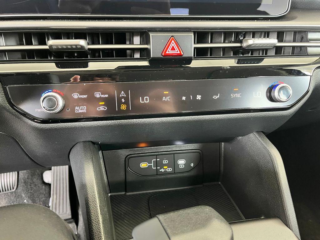 new 2026 Kia Sportage car, priced at $31,679