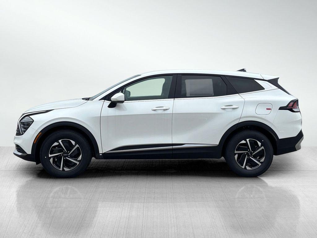 new 2025 Kia Sportage Hybrid car, priced at $29,437