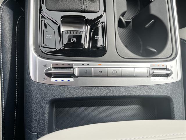 new 2025 Kia Carnival car, priced at $54,424