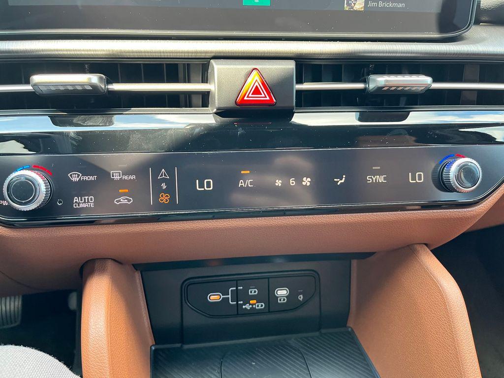 new 2026 Kia Sportage car, priced at $32,610