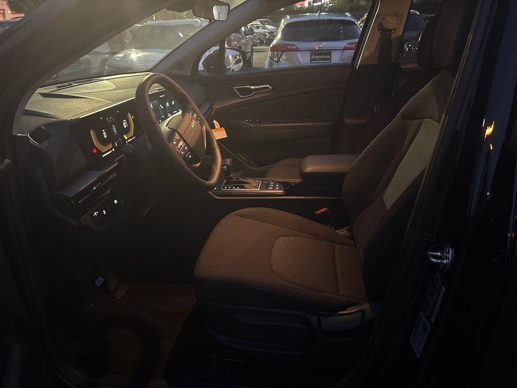 new 2026 Kia Sportage car, priced at $28,672